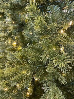 7.5'  The Hecla Tree No Lights - image 4