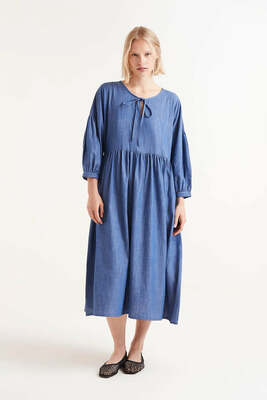 Long Sleeve Denim Midi Dress