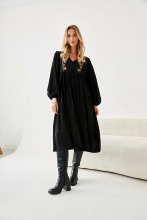 Floral Embroidery Dress