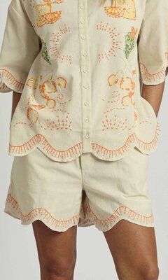Cream Scallop Embroidered Shorts