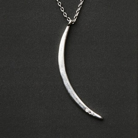 Refined Necklace Gibbous Slice Silver